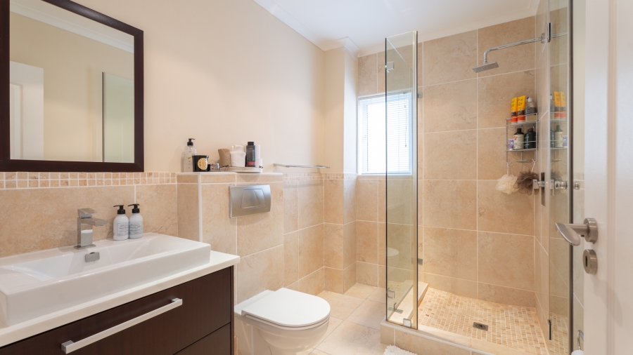 4 Bedroom Property for Sale in Calypso Beach Western Cape